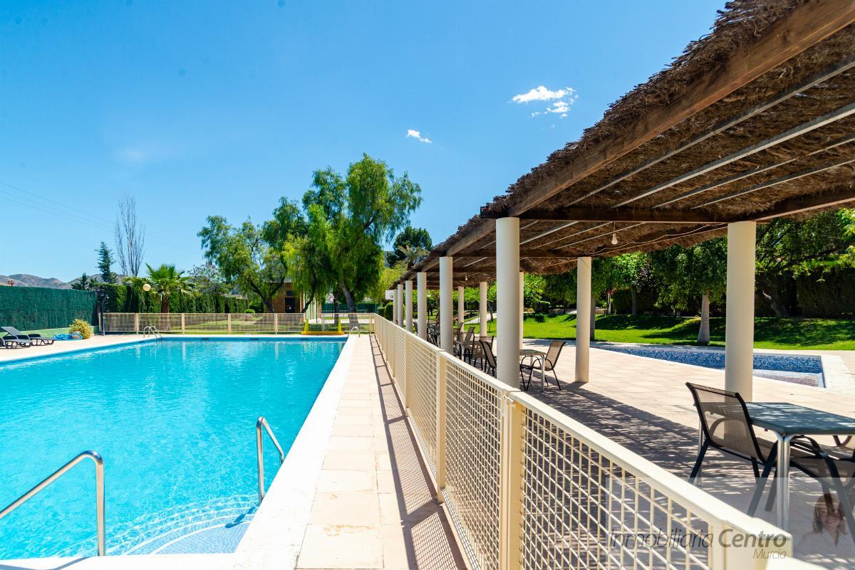 For sale of chalet in Murcia