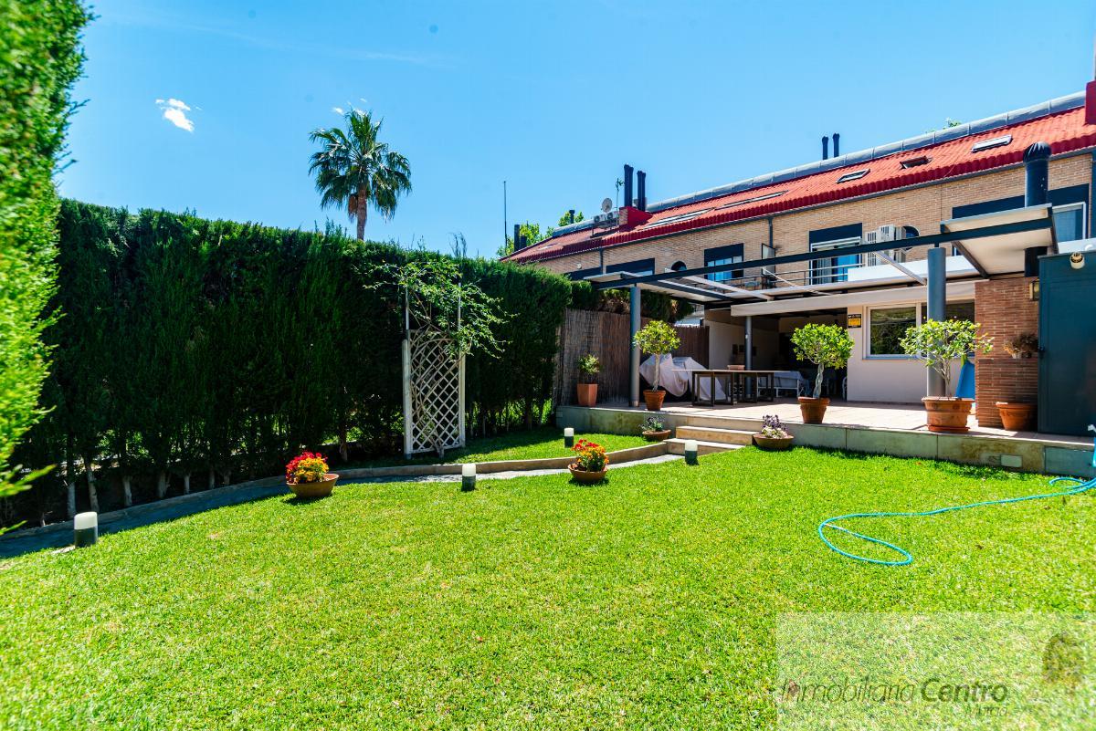 For sale of chalet in Murcia
