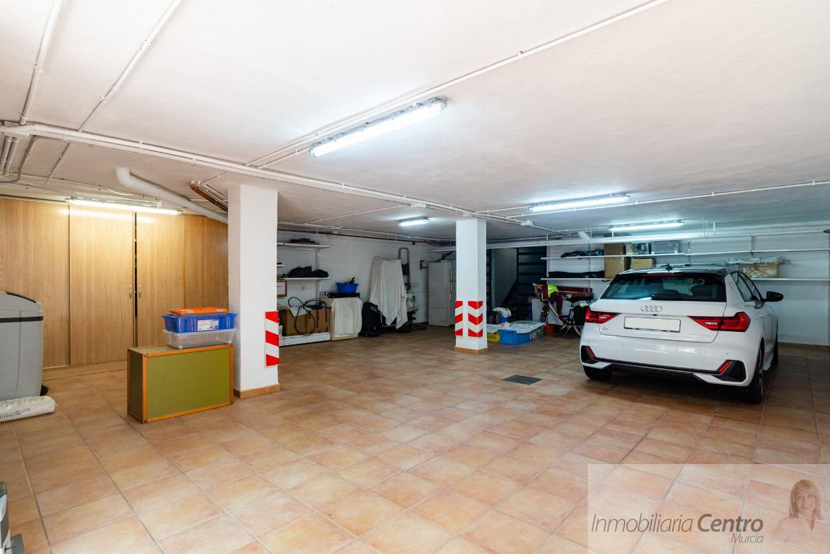 For sale of chalet in Murcia