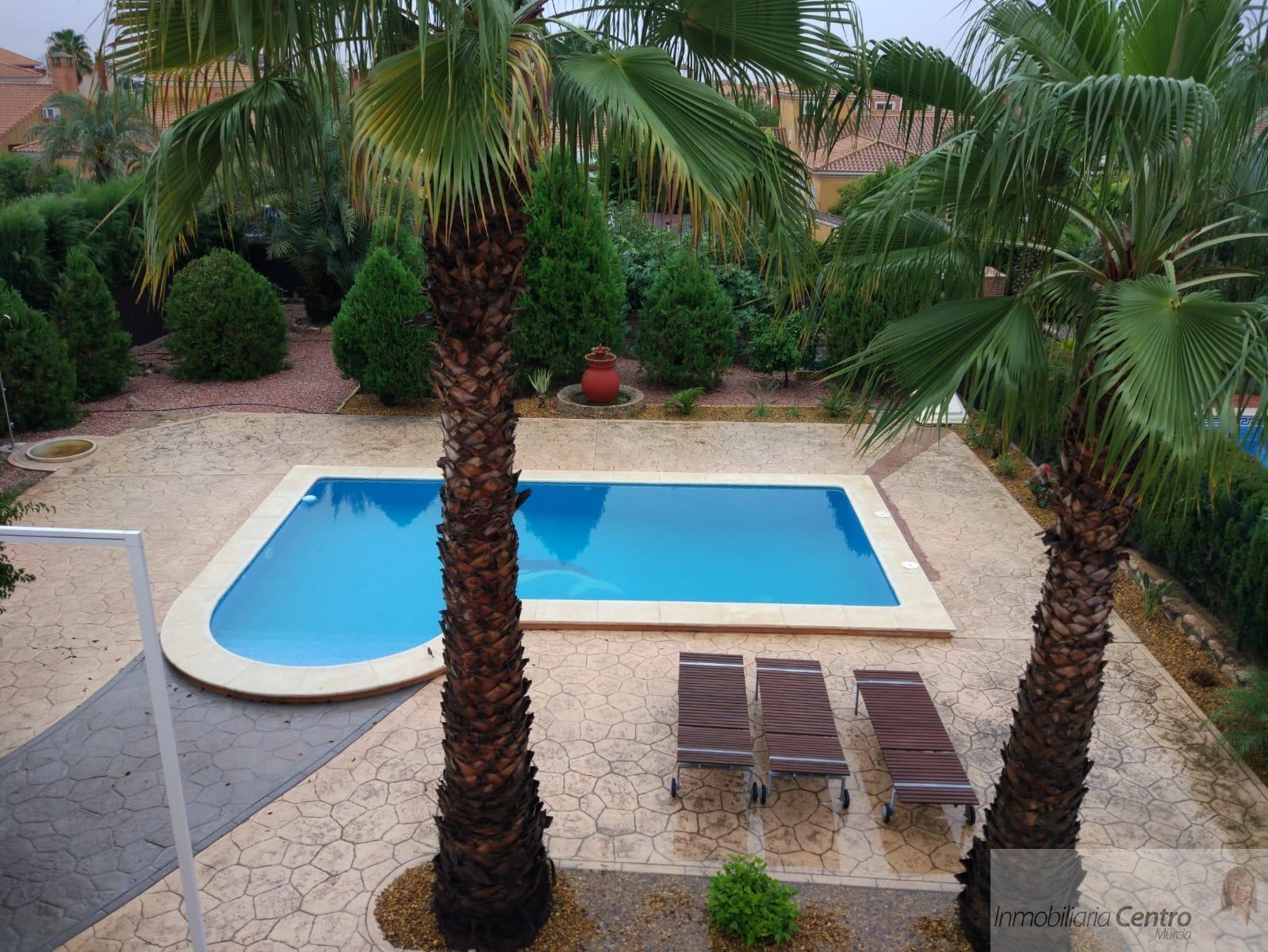 For sale of chalet in Murcia