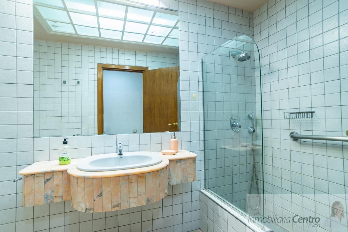 For sale of flat in Murcia