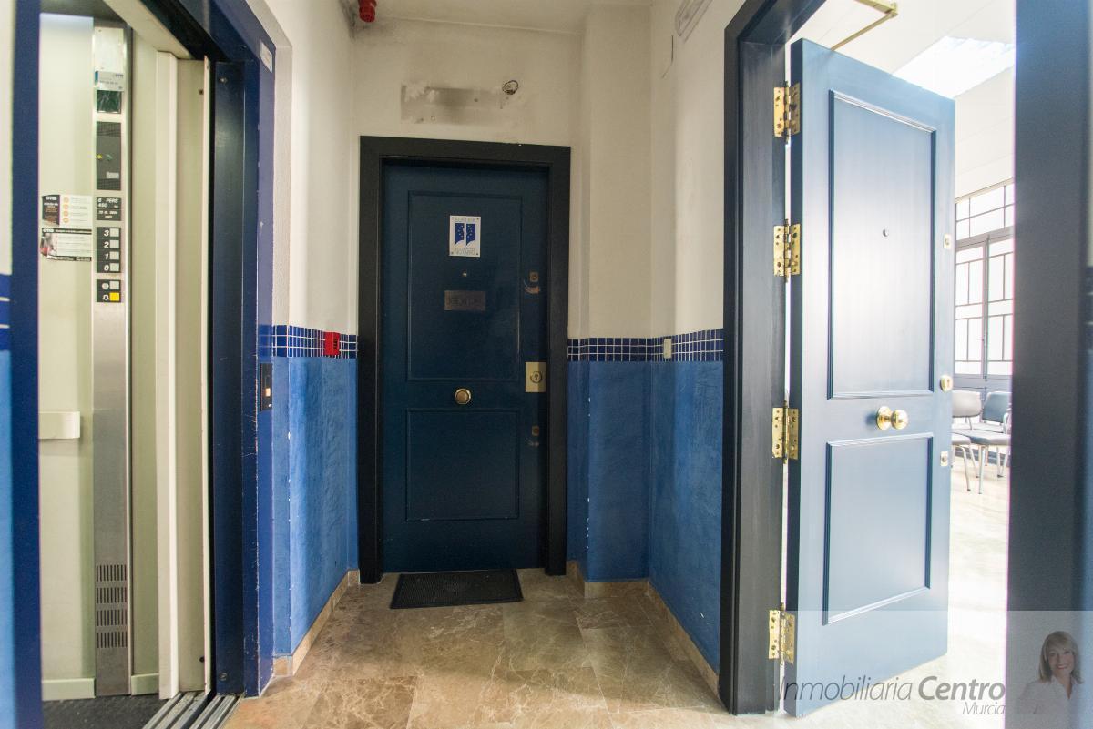 For sale of flat in Murcia