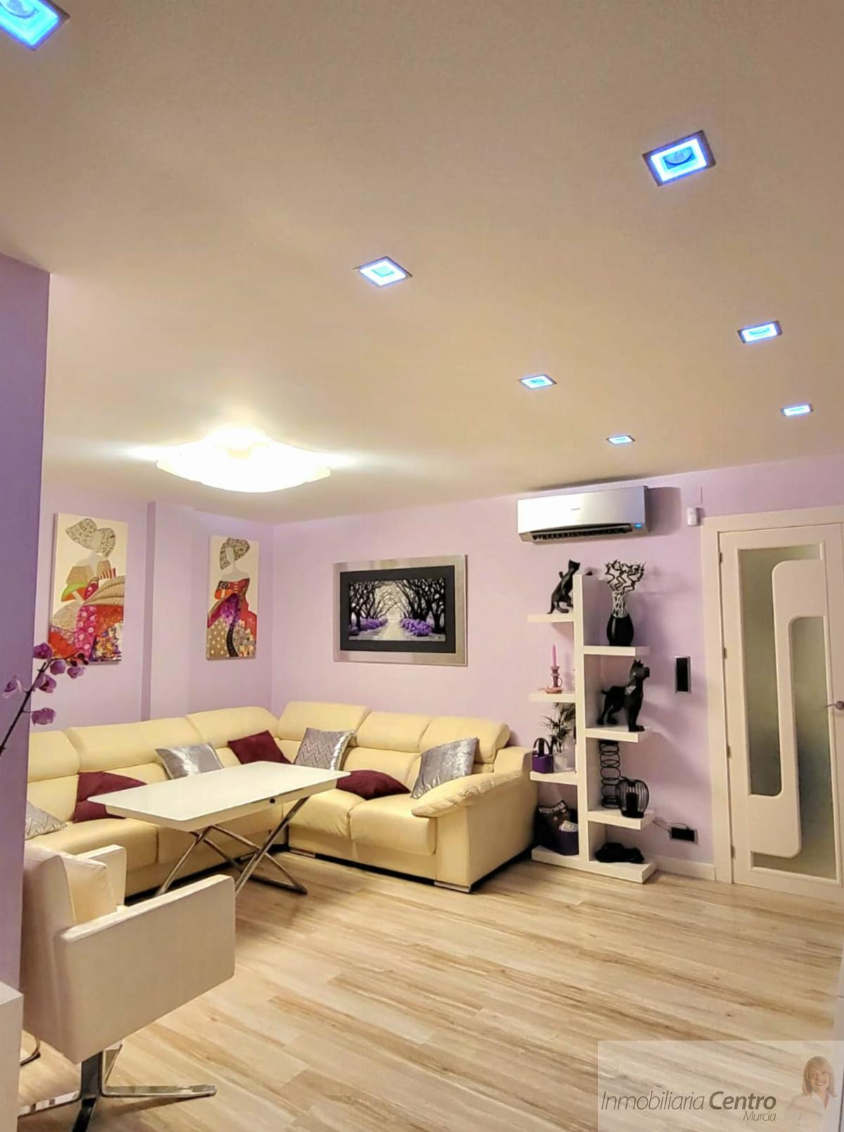 For sale of flat in Murcia