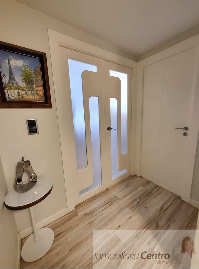 For sale of flat in Murcia