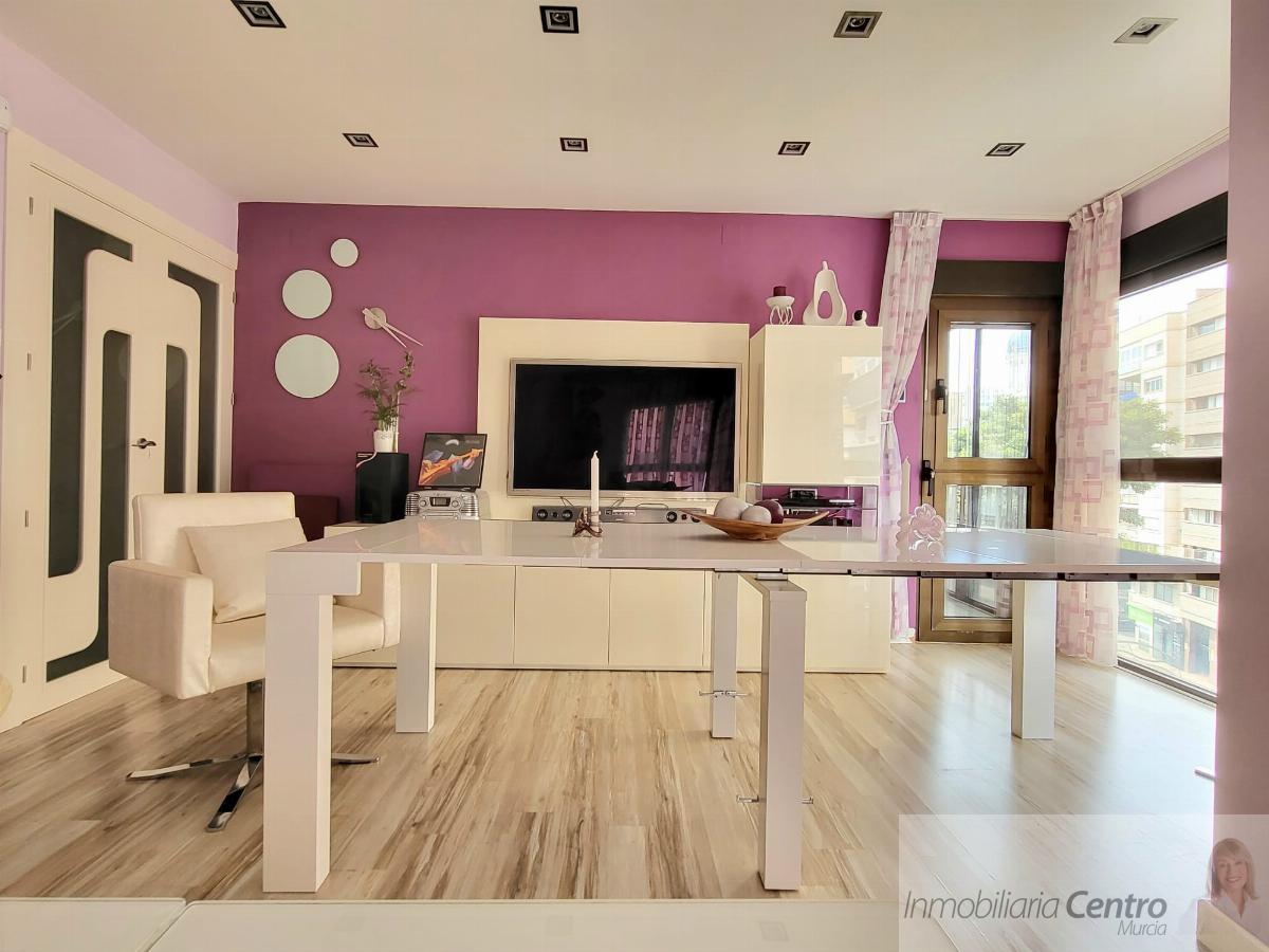 For sale of flat in Murcia