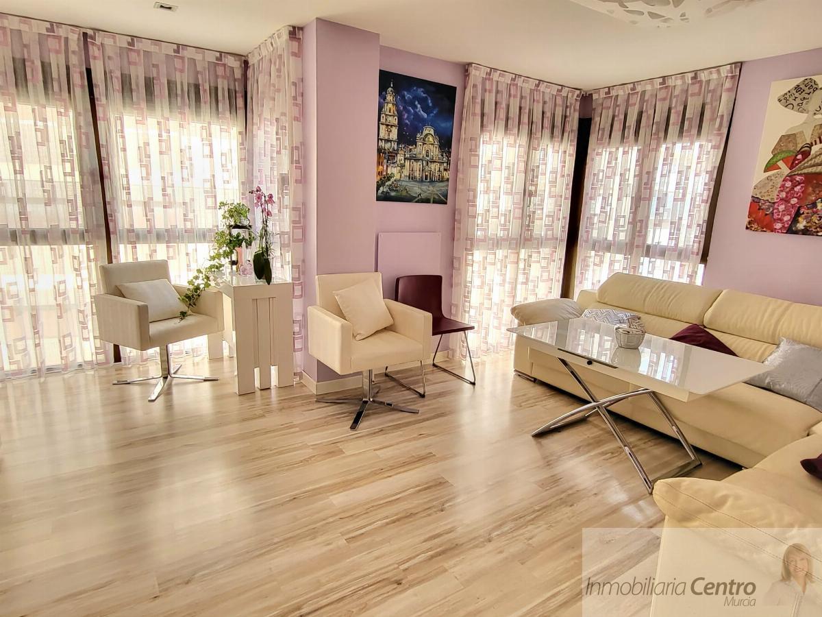 For sale of flat in Murcia