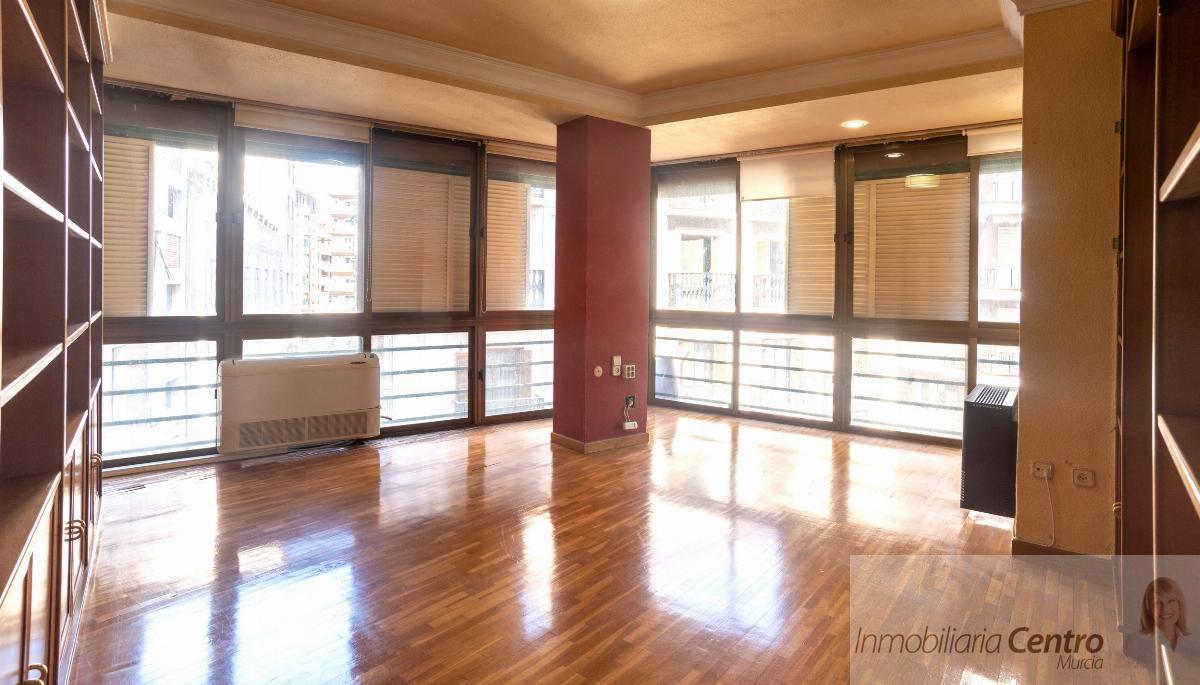 For sale of flat in Murcia