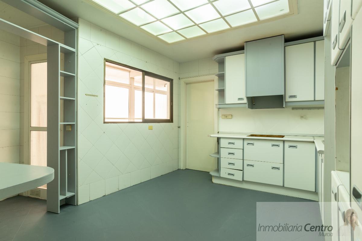 For sale of flat in Murcia