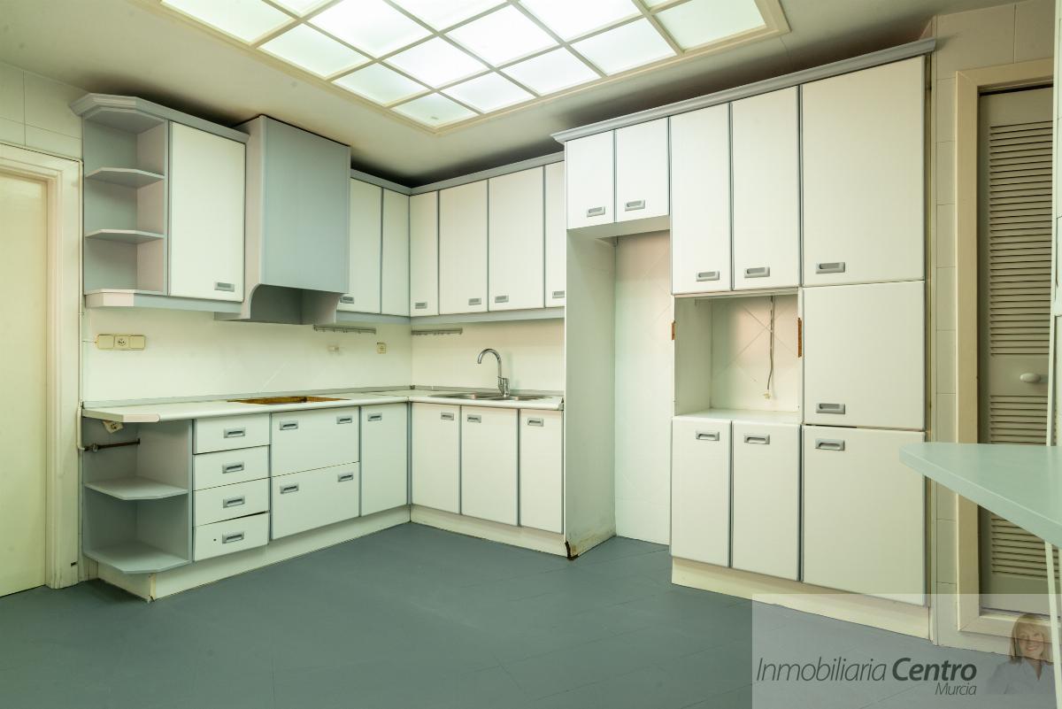 For sale of flat in Murcia