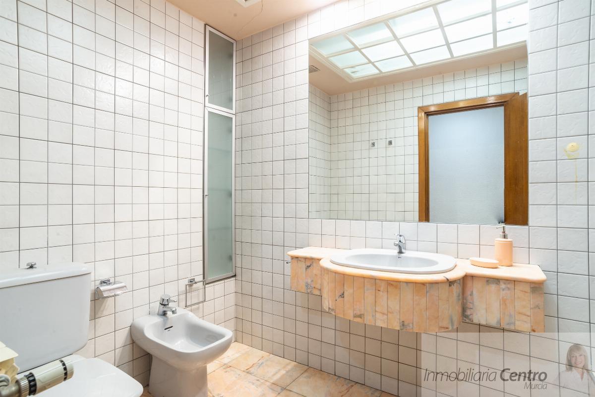 For sale of flat in Murcia