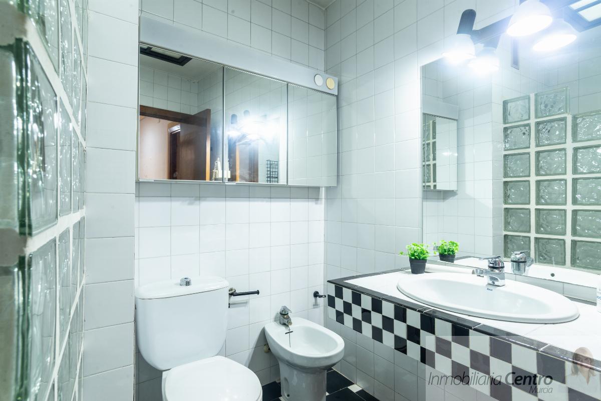 For sale of flat in Murcia