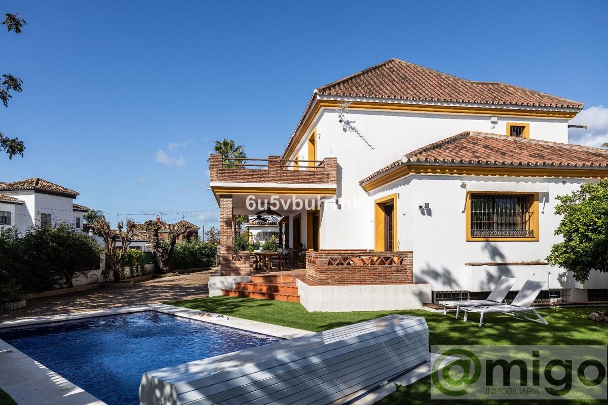 For sale of villa in Marbella