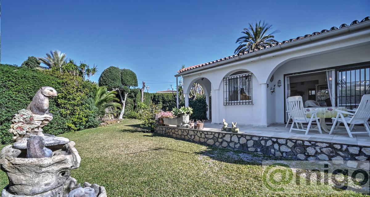 For sale of villa in Marbesa