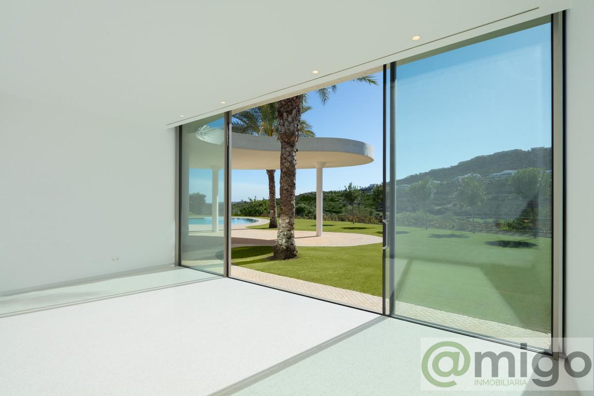 Venta de villa en Casares