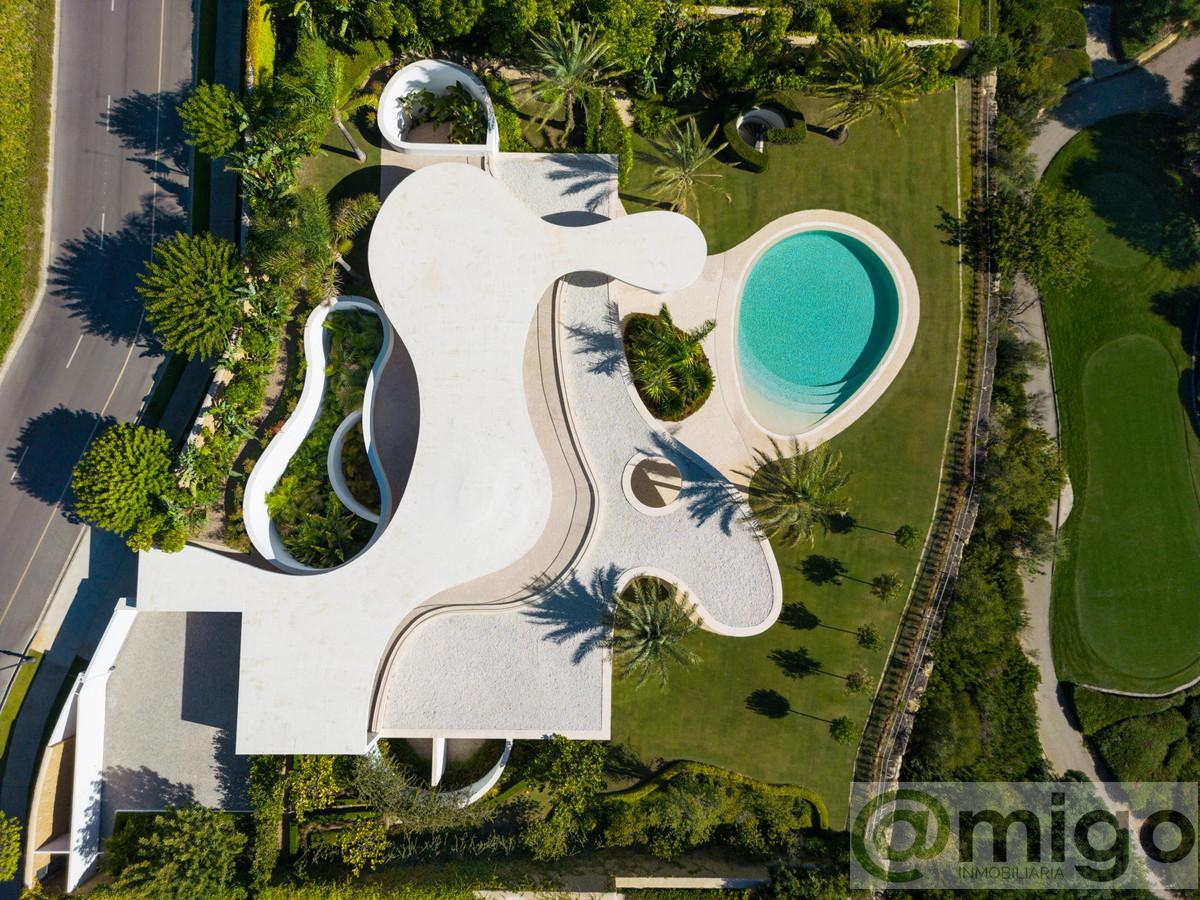 Venta de villa en Casares