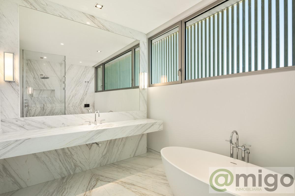 Venta de villa en Casares