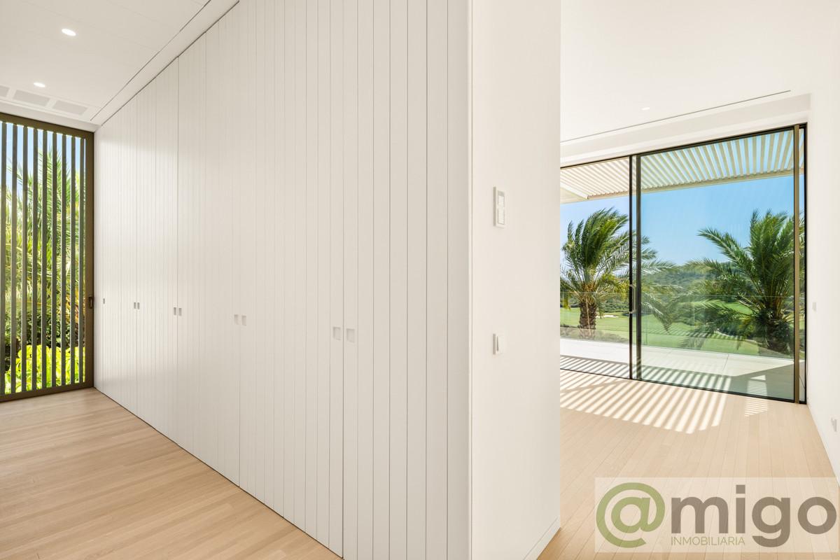 Venta de villa en Casares