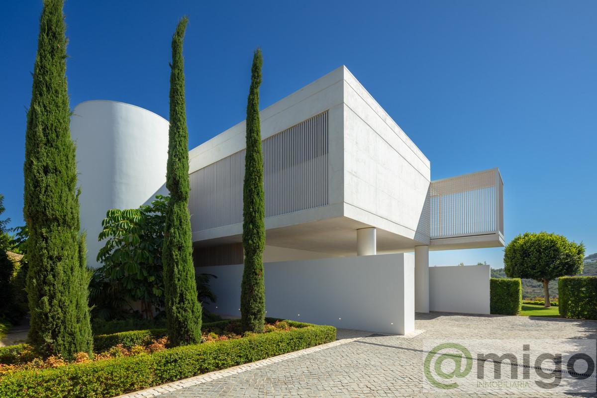 Venta de villa en Casares