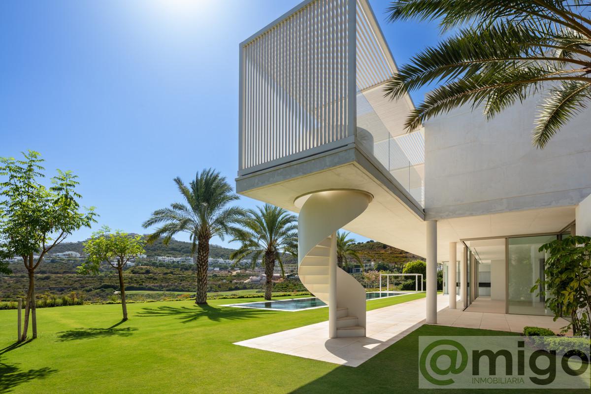 Venta de villa en Casares