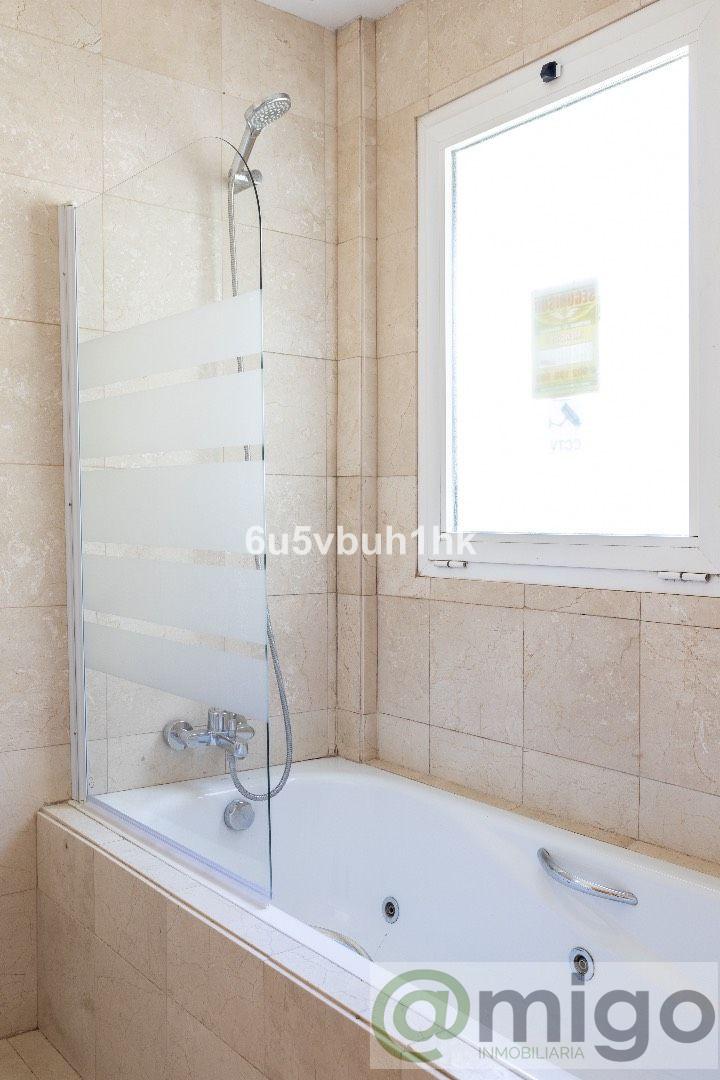 Venta de villa en Benalmadena