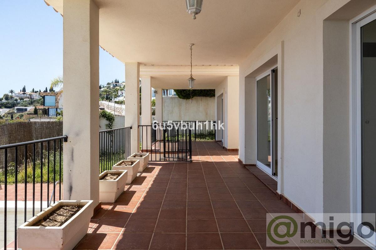 Venta de villa en Benalmadena