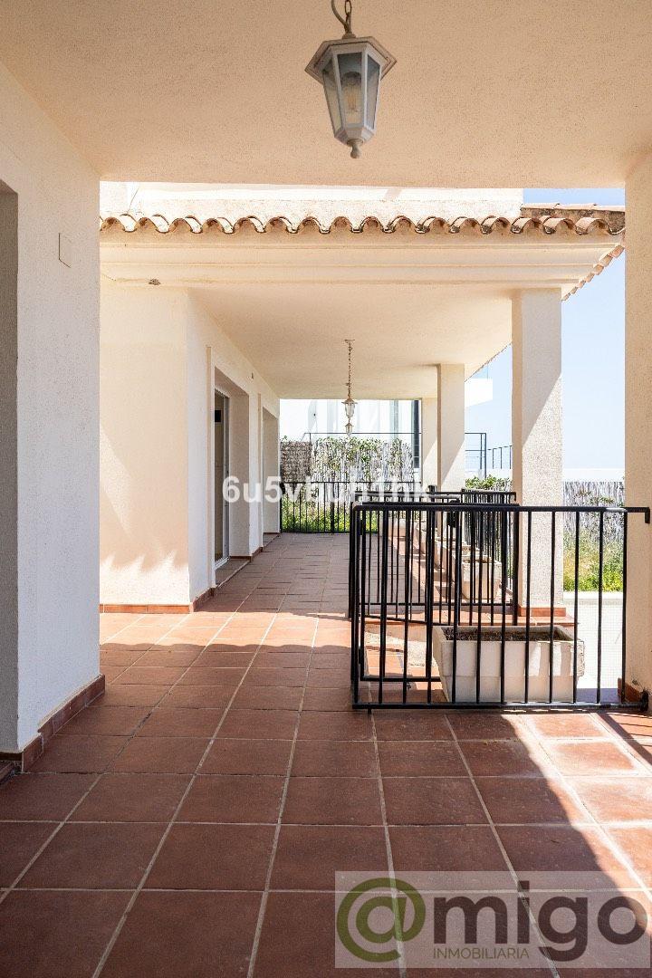 Venta de villa en Benalmadena