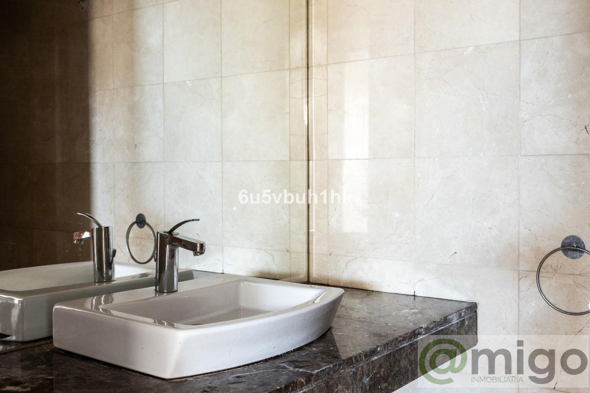 Venta de villa en Benalmadena