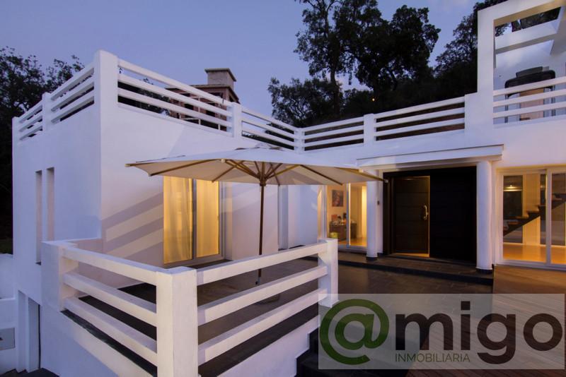 For sale of villa in Marbella