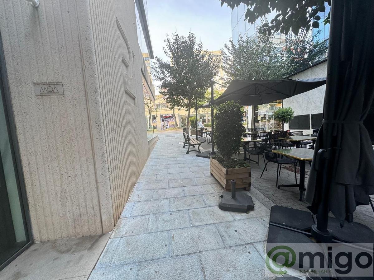 Venta de local en Marbella