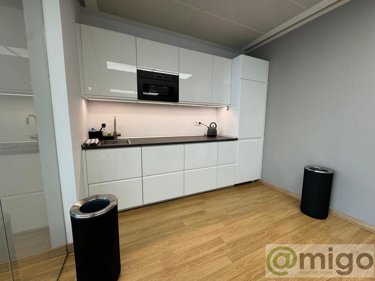 Venta de local en Marbella