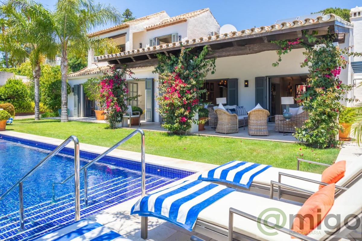 Venta de villa en El Paraiso