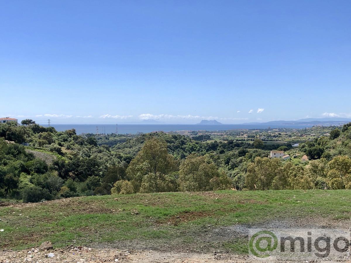 For sale of land in Marbella