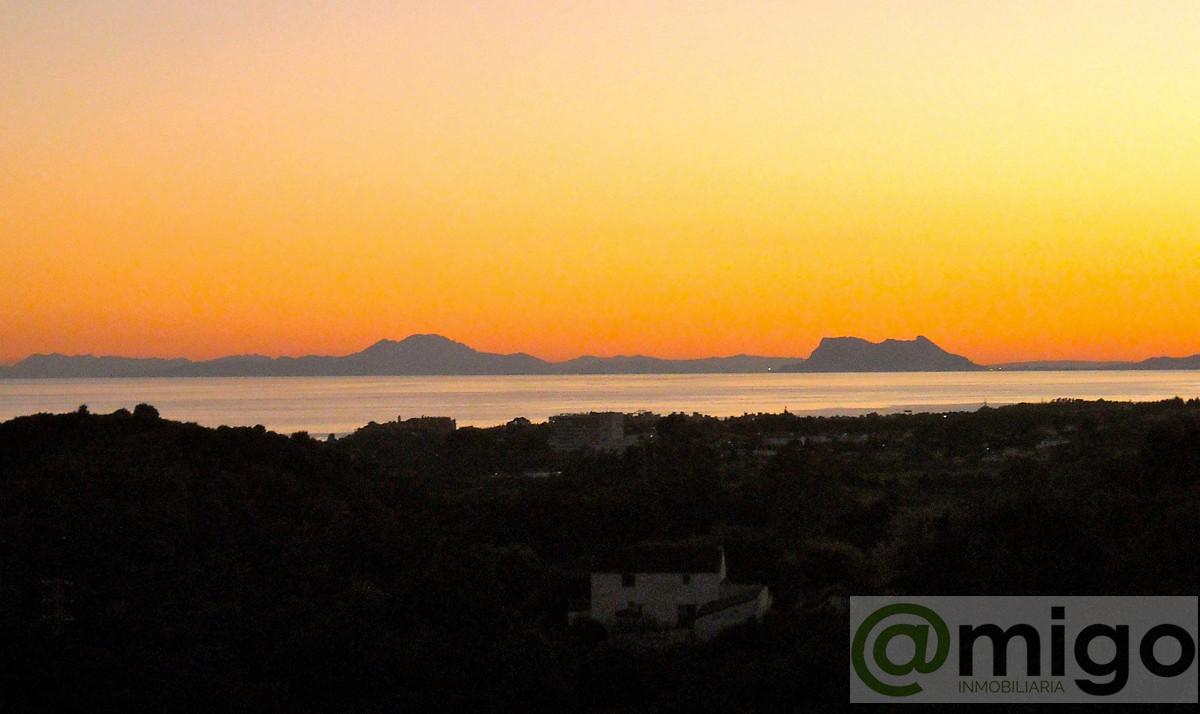 For sale of land in Marbella