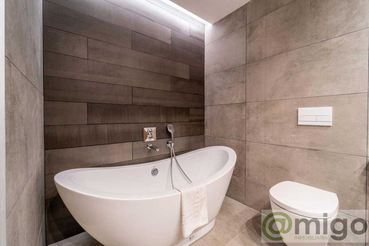 Venta de villa en Benalmadena Costa