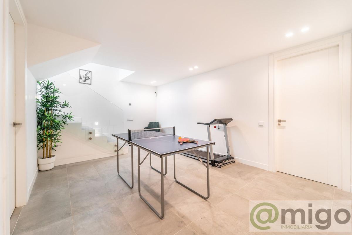 Venta de villa en Benalmadena Costa