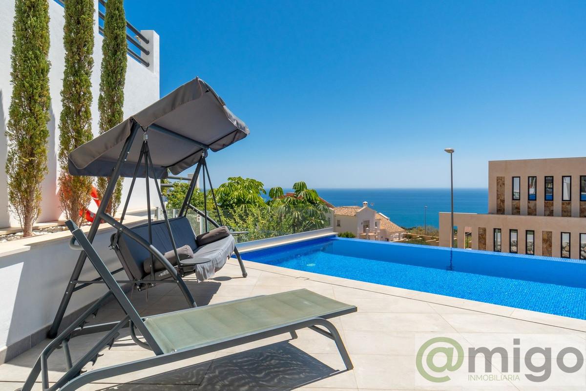 Venta de villa en Benalmadena Costa