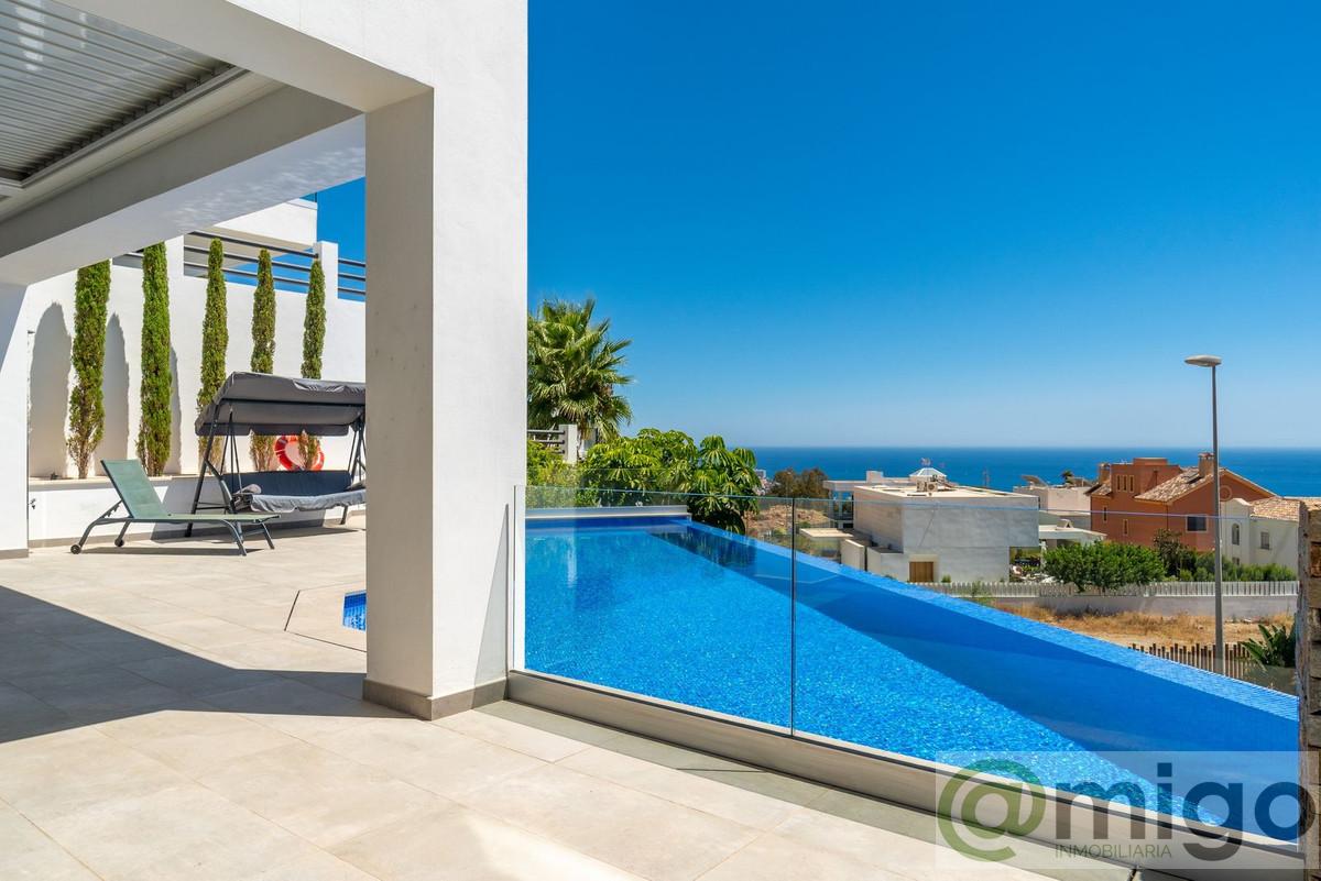 Venta de villa en Benalmadena Costa