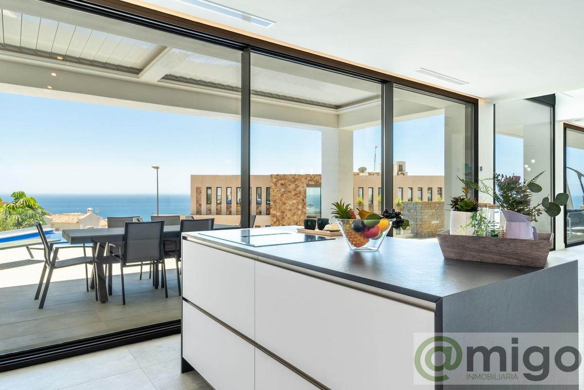 Venta de villa en Benalmadena Costa