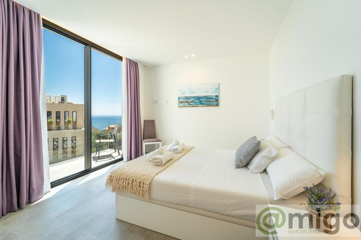 Venta de villa en Benalmadena Costa