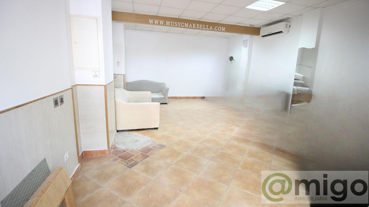 Venta de local en Marbella