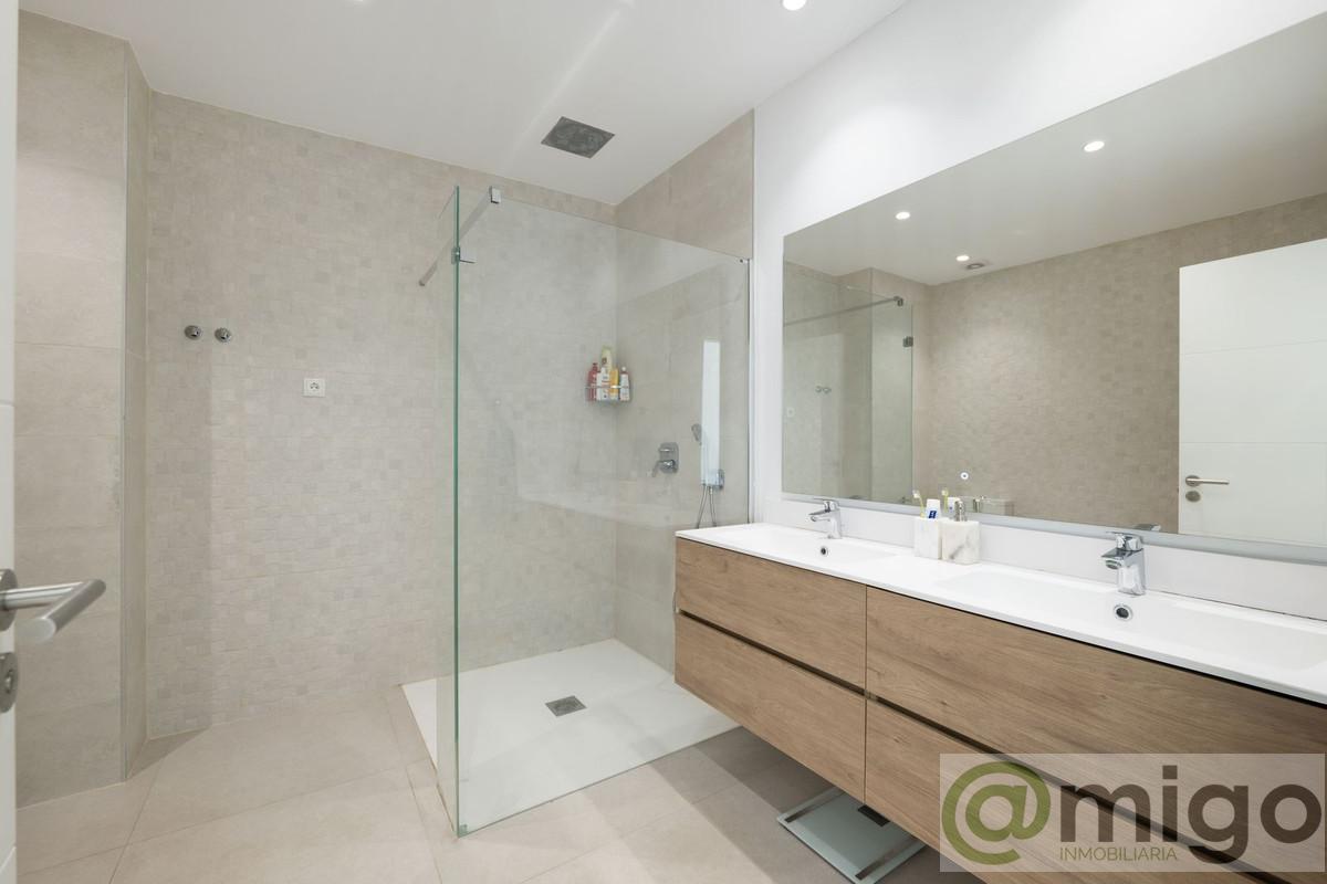 Venta de villa en Casares