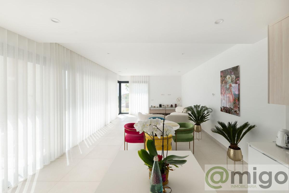 Venta de villa en Casares