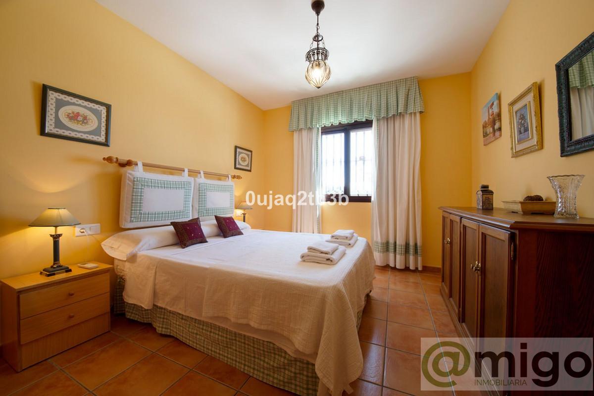 Venta de villa en Estepona