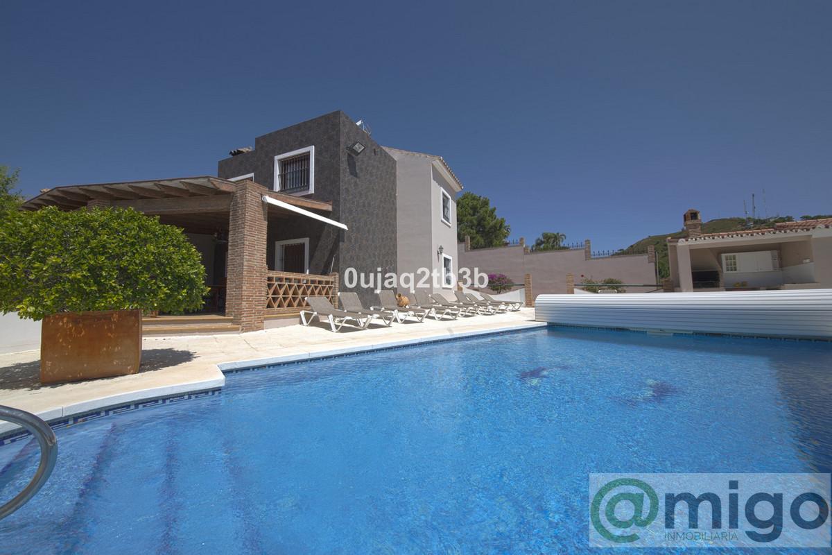 Venta de villa en Estepona