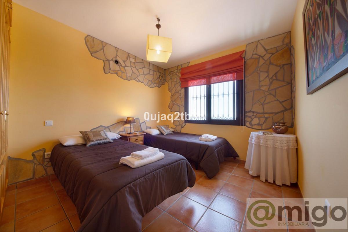 Venta de villa en Estepona