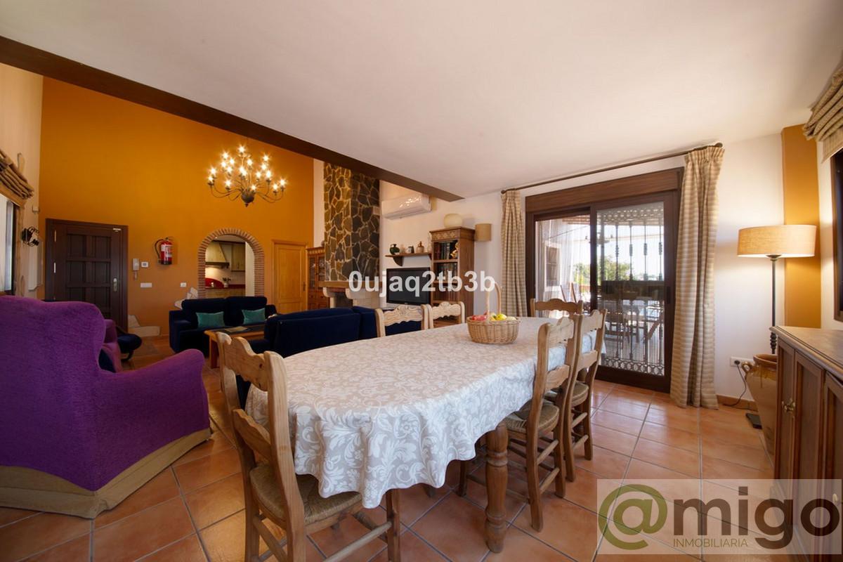 Venta de villa en Estepona