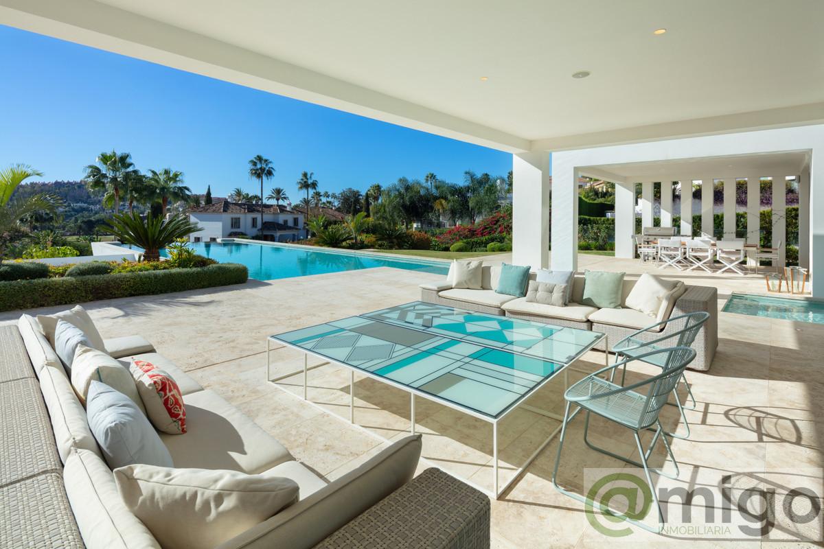 For sale of villa in Marbella