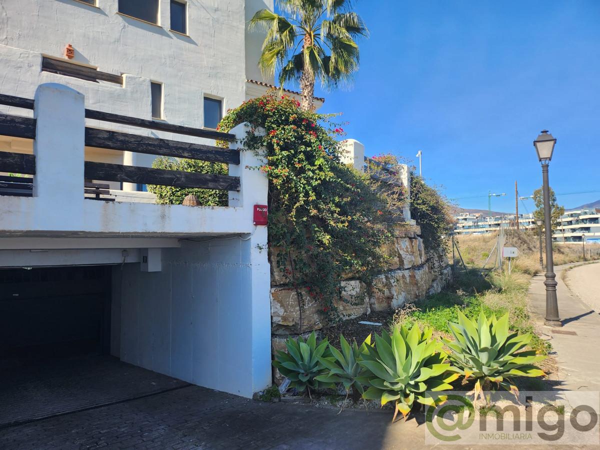 Venta de local en Selwo