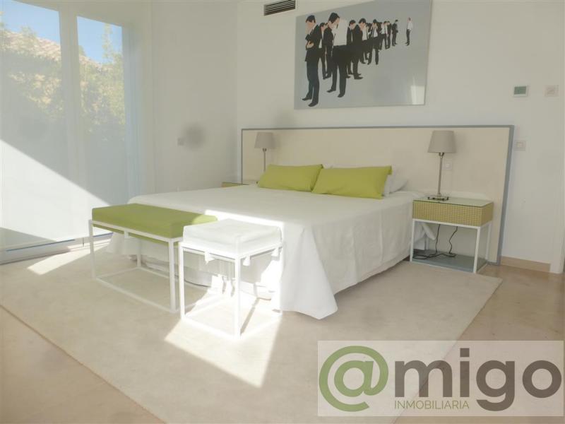 For sale of villa in Marbella