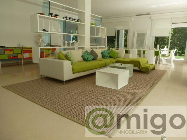 For sale of villa in Marbella